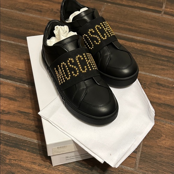 New Authentic Moschino sneakers